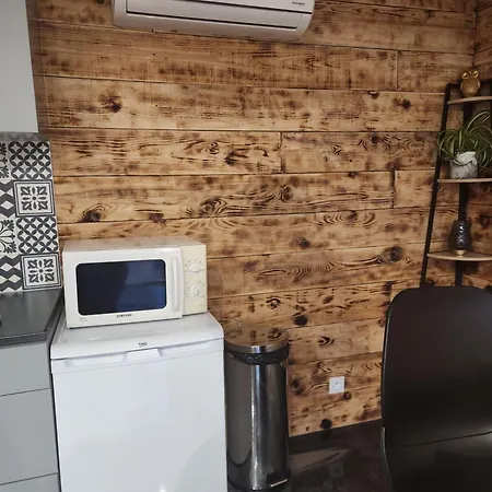 Holiday home Le Petit 15140 Sainte-Eulalie (Auvergne)