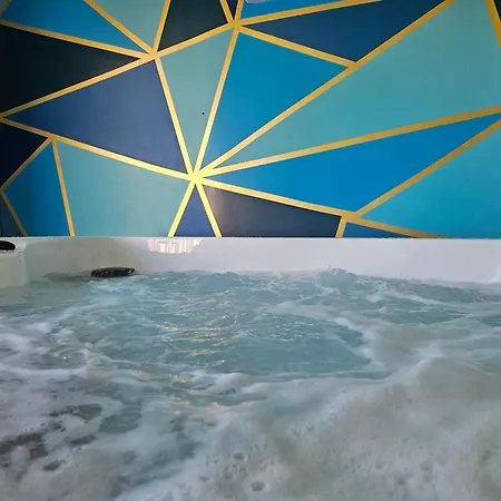 Le Petit 15140 Hébergement de vacances Sainte-Eulalie (Auvergne)